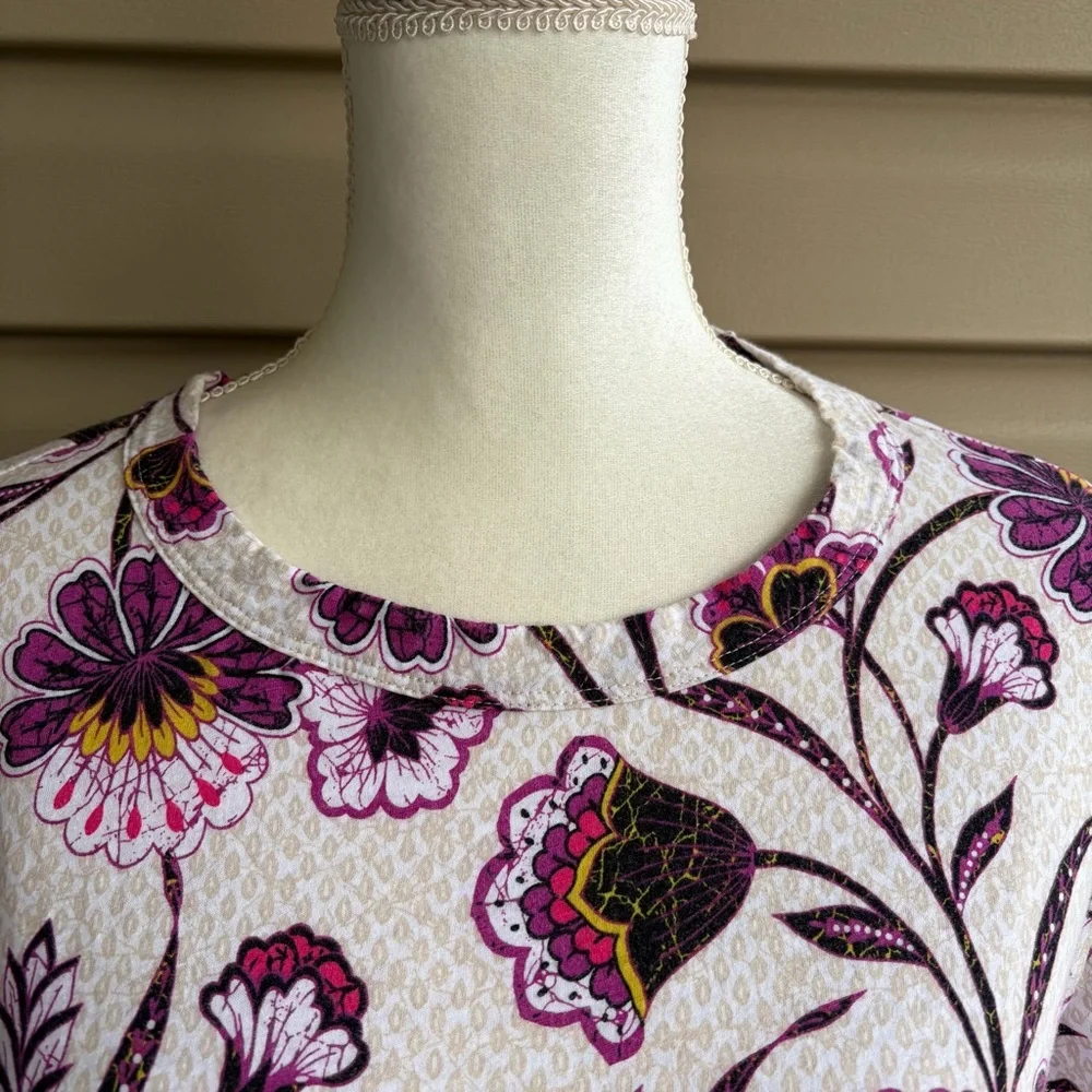•LOFT• Floral Short Sleeve Knit Blouse – Size XL - Picture 3 of 7